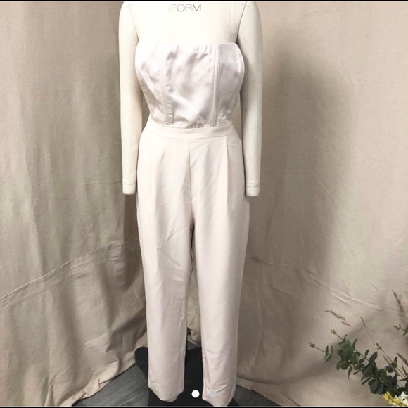 Gorgeous lavish Alice Strapless tailored crepe jumpsuit - Picture 4 of 6